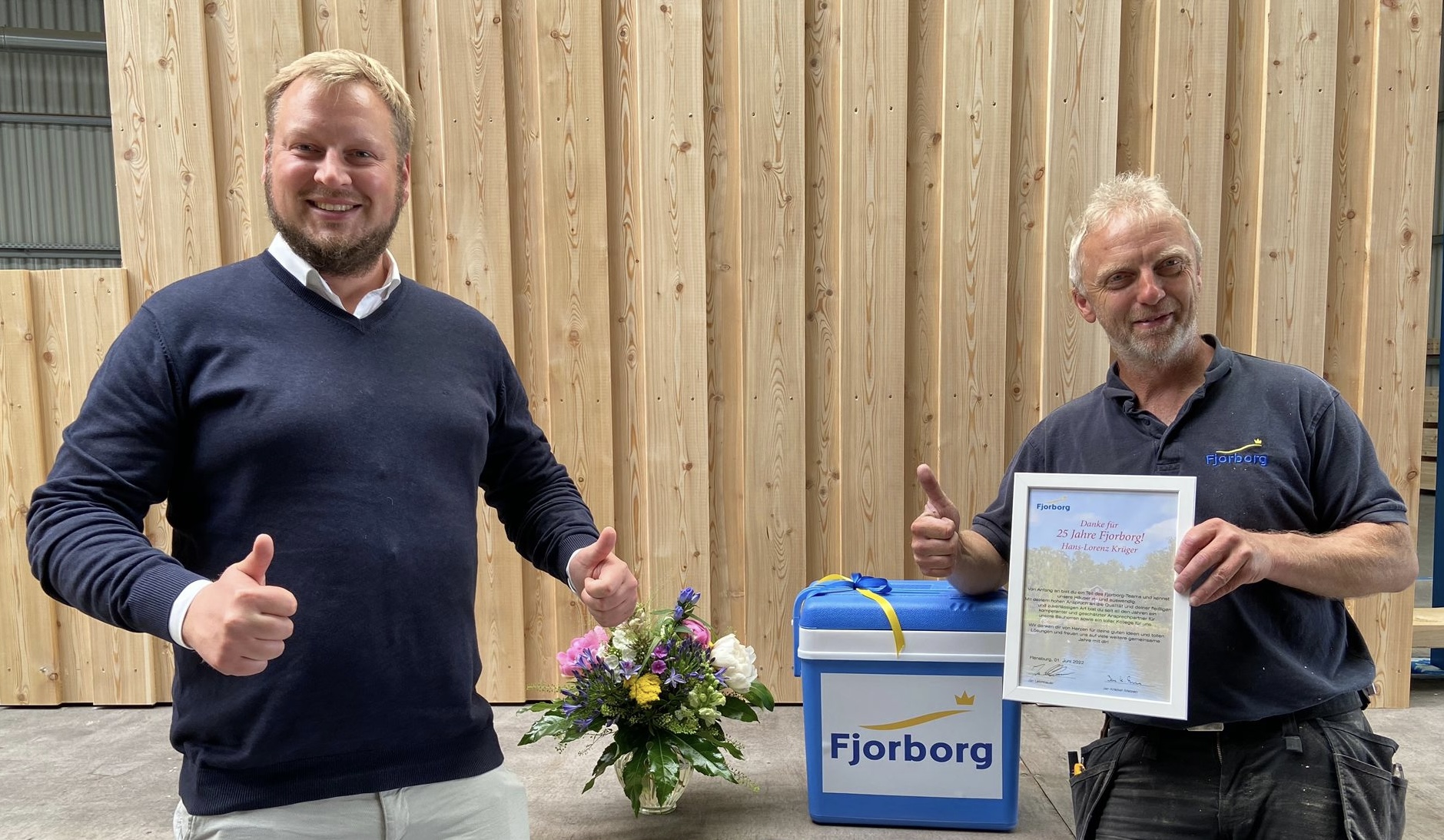 Fjorborg Häuser News - 25 Jahre Hans - Firmenjubiläum