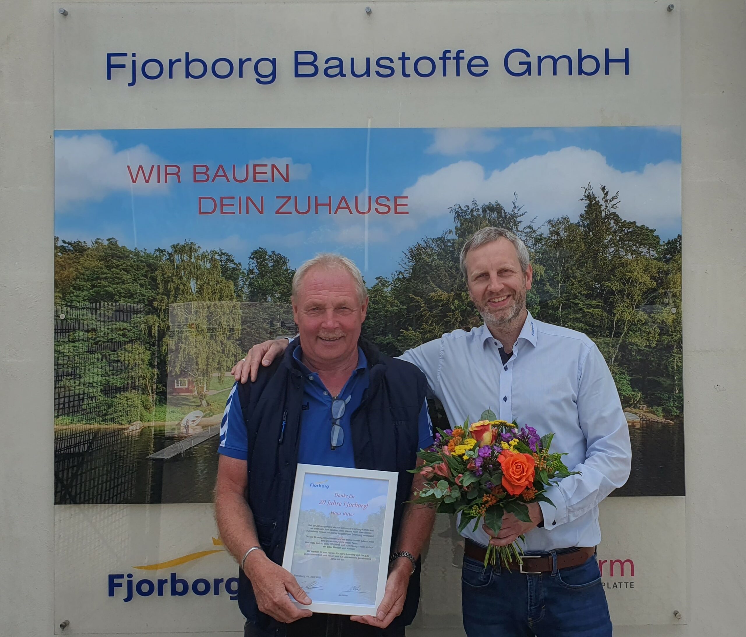 Fjorborg Häuser - News - 20-jähriges Firmenjubiläum für unseren Hans
